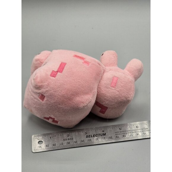 Minecraft Overworld Baby Pig 7" Plush Pink‎ - Picture 7 of 7